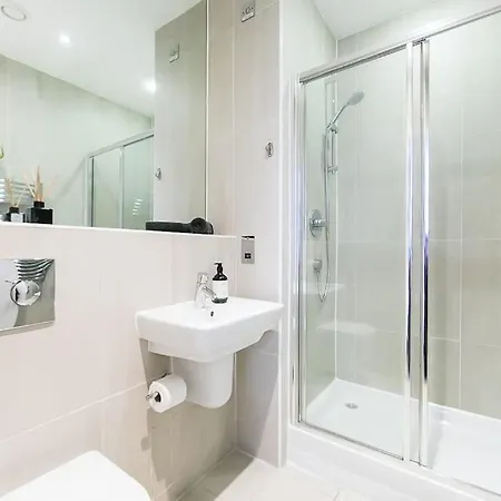 Unique Boutique 2 Bed With Balconies - Park Row 利兹
