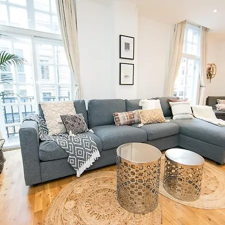 アパート Unique Boutique 2 Bed With Balconies - Park Row リーズ